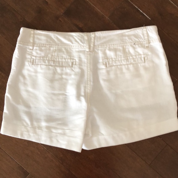 Banana Republic Linen and Cotton Shorts - Picture 3 of 5
